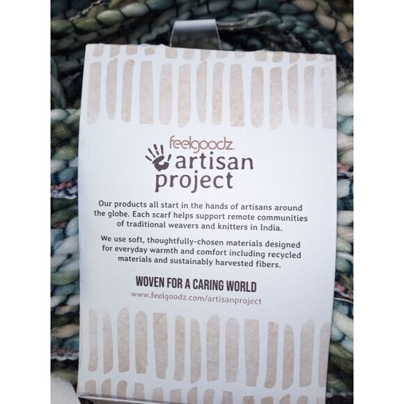 NWT Feelgoodz Artisan Woven Blue Green Aqua Luna Woven Infinity Scarf On… - Picture 6 of 8